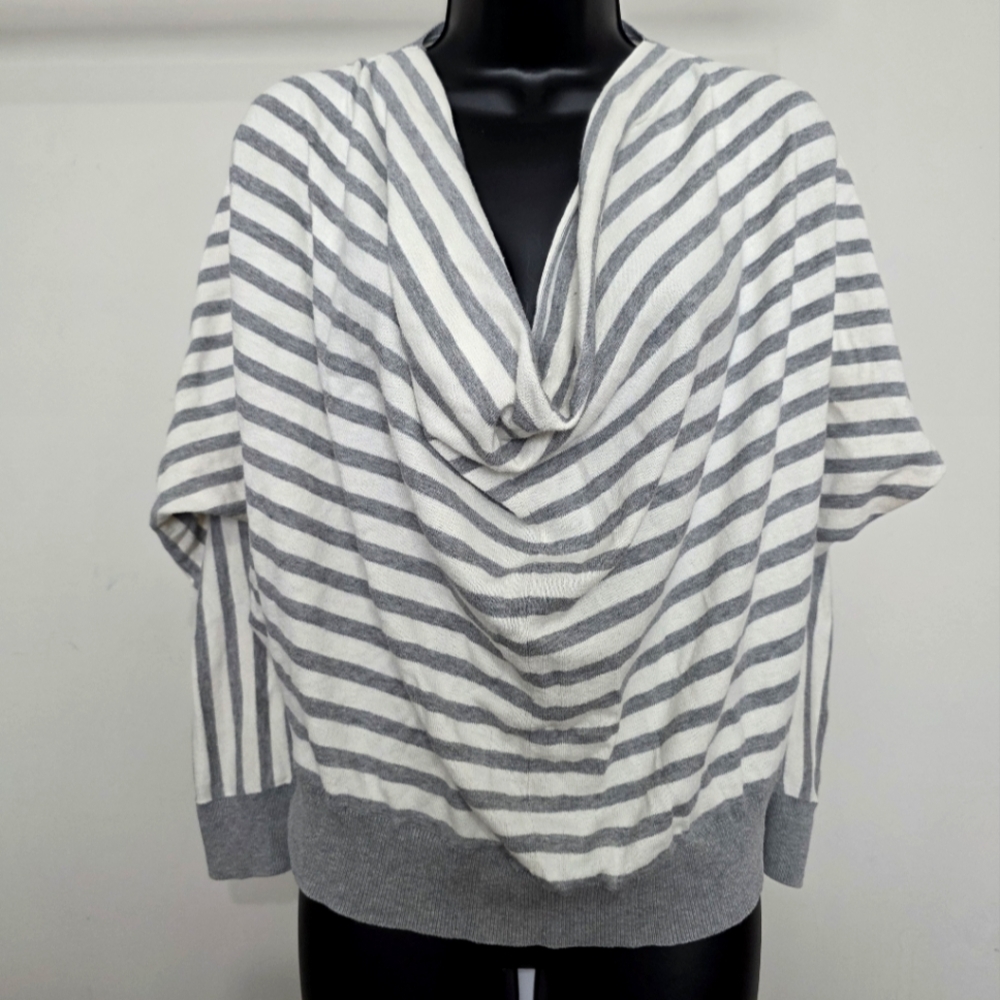 Converse One Star Women's Long Sleeve Top Size L Cropped  Striped Sweater